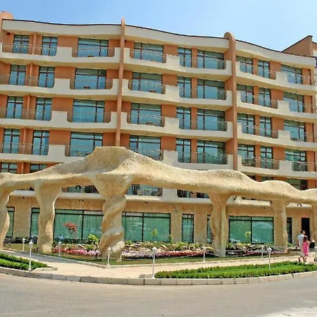 Grenada Sunny - Bastet Bs *